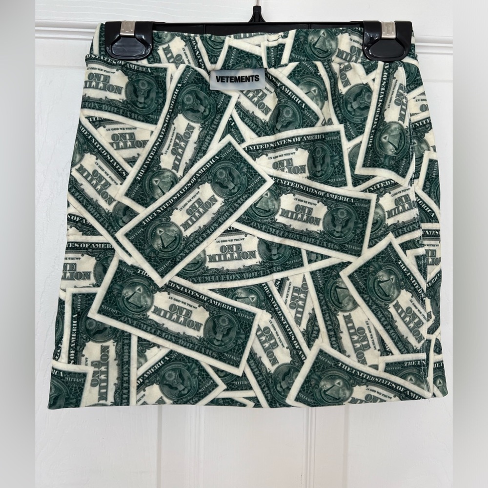 VETEMENTS Green Million Dollar Skirt